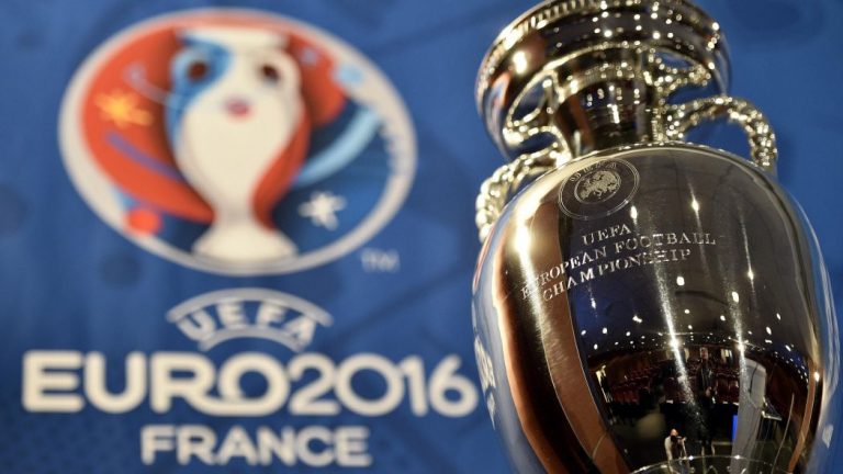 Sot në mbrëmje po luhet finalja e Euro 2016 mes Portugalisë dhe Francës