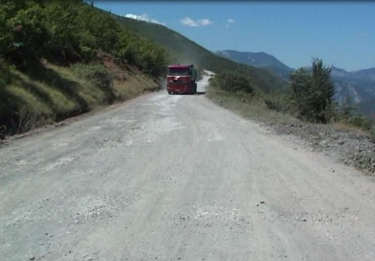 Rruga nga Qafa e Buallit – Kraste jashte cdo standarti