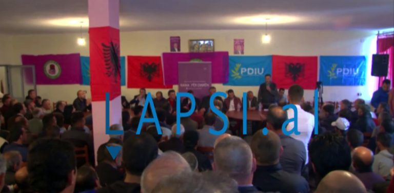 Fotot që dëshmojnë lidhjen PS-PDIU në Dibër