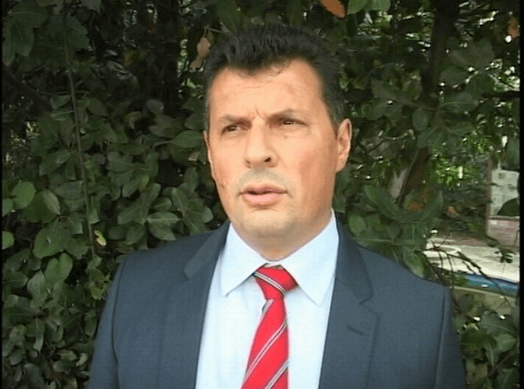 Deputeti i Qarkut te Dibres , Roland Keta, flet per pensionet e minatoreve dhe spitalin