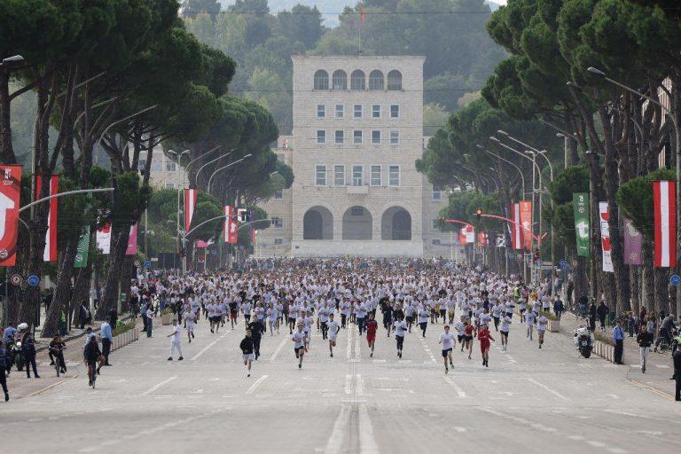 Edicioni i 6-të i Maratonës së Tiranës nis për nxënësit e shkollave, nesër gara e madhe