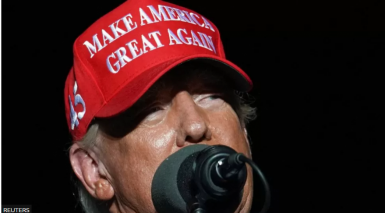 Trump niset drejt Nju Jorkut; masa të rrepta sigurie para dorëzimit të tij tek autoritetet