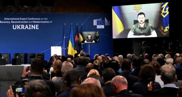 “Po shkatërrojnë gjithçka! E kemi të vështirë të kalojmë dimrin”, Zelensky: Rusia po shkatërron 1/3 e sektorit të energjisë me dronët iranianë