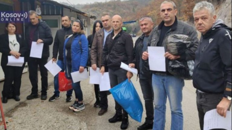 Kosovë, japin dorëheqje edhe doganierët serbë nëpër pika kufitare