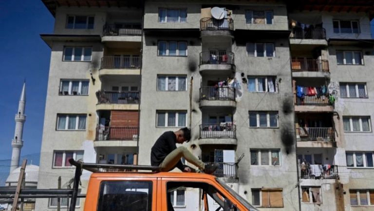 Analiza e REL: Ballkani Perëndimor ngec në integrimin e minoriteteve