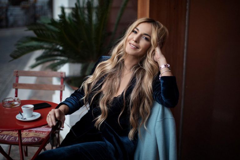 Gati për të hyrë në Kuvend pas largimit të Dumës, reagon për herë të parë Oriela Nebiaj