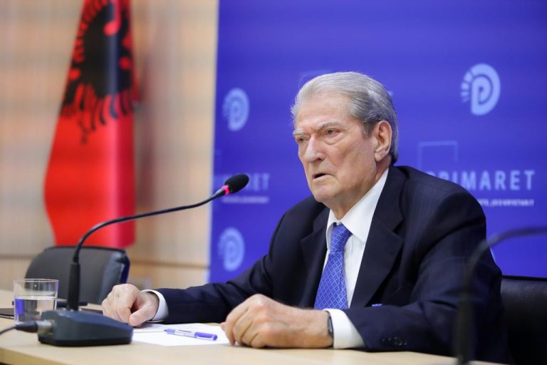 Portin e Durrësit, Berisha paralajmëron lëvizjet e PD: Të ngremë komision hetimor parlamentar, ta dërgojmë në GJK dhe…