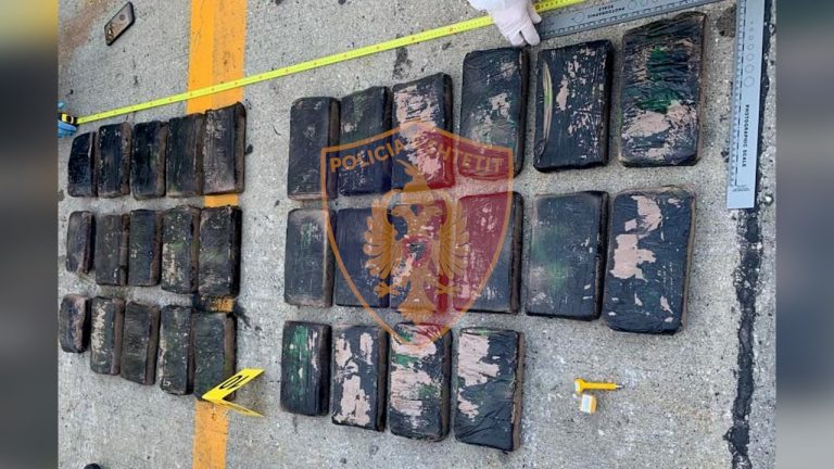 Kokaina në portin e Durrësit, shpallet në kërkim presidenti i kompanisë së bananeve