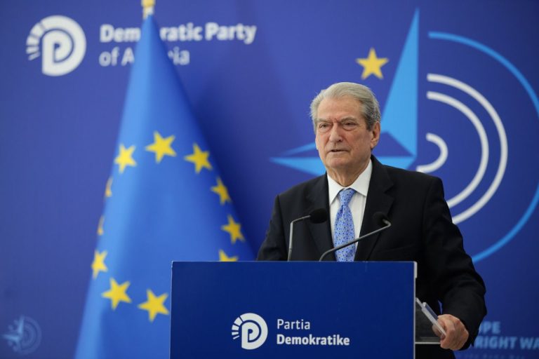 Sali Berisha: Do të ishte e pafalshme nëse nuk do të ishim të gjithë në protestën më të madhe që ka njohur Shqipëria