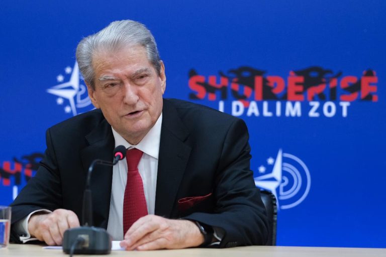 Berisha: Viti 2022 do të skalitet në muret e kohës si viti i opozitës shqiptare