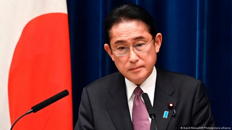 Japonia rrit shpenzimet për mbrojtjen dhe për të zhvilluar aftësinë e sulmit