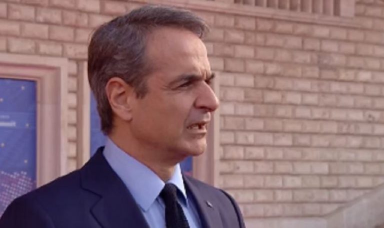 “Prishtina dhe Beogradi të bëjnë një hap pas për të bërë progres”, mesazhi i Kryeministrit grek nga samiti në Tiranë