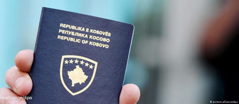 BE heq vizat për Kosovën, qytetarët mund të udhëtojnë lirisht nga viti 2024