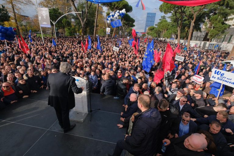 Berisha nga protesta: Ky samit është një mbështetje e madhe për shqiptarët dhe PD-në