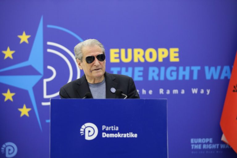 Berisha: Klodian Zoto ka paguar me paratë e sipërmarrjes qeveritare hotelet luksoze të Ahmetajt