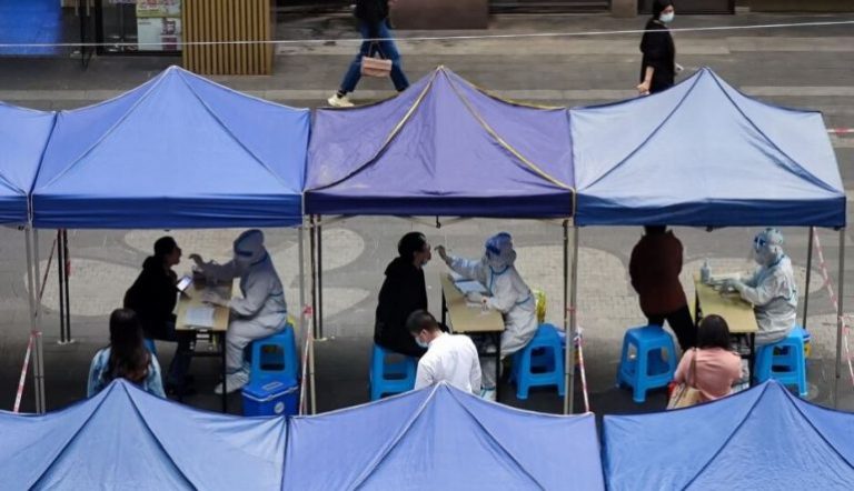 Shifra të frikshme/ Kina raporton gati 60.000 vdekje nga Covid-19 brenda një muaji