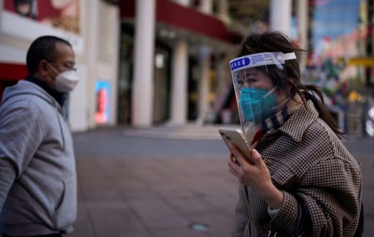 Kina thotë se 80 për qind e popullsisë është infektuar me koronavirus
