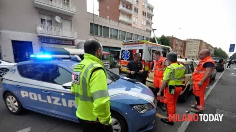 Po udhëtonte me biçikletë, 28-vjeçarja shqiptare përplaset nga një motor dhe grabitet