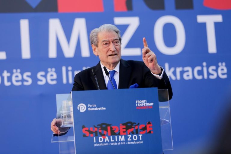 Berisha reagon një ditë pas protestës: Pati jehonë në të gjitha mediat ndërkombëtare