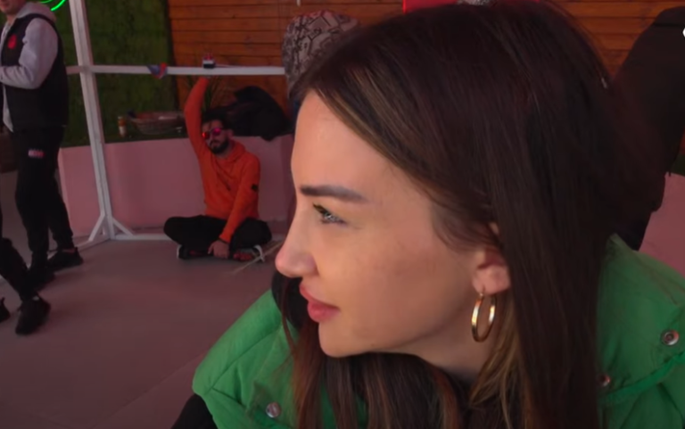 VIDEO – Pas debateve, Kiara sqarohet me Luizin: Unë nuk jam në terezi ti ikën e më lë vetëm