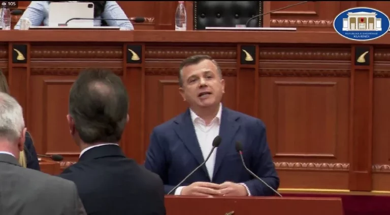 Taulant Balla ngre tonet me deputetët e PD: Po intimidoni drejtësinë, pas datës 3 mars nuk do të jeni më kështu