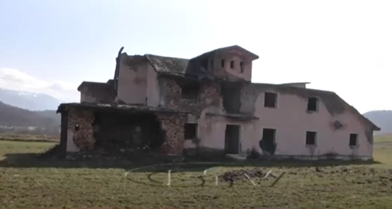VIDEO – Dikur Gjorica ishte zonë e rëndësishme kufitare, sot me godina të rrënuara