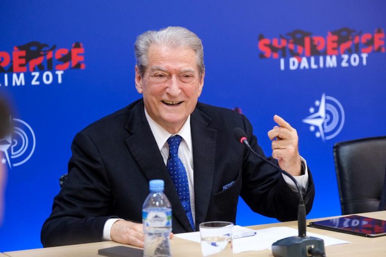 Vendimi i gjykatës për vulën e PD, Berisha: Letër pa vlerë. Do të bëhet rekurs në Gjykatën e Lartë dhe Gjykatën Ndërkombëtare