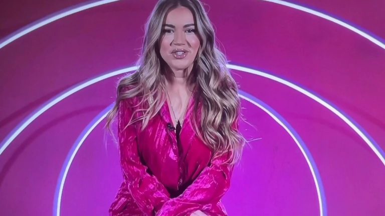VIDEO – “Lidhu me Shpatin”, Luizi këshillon Antonetën: E vetmja mënyrë që t’i shpëtosh eliminimit