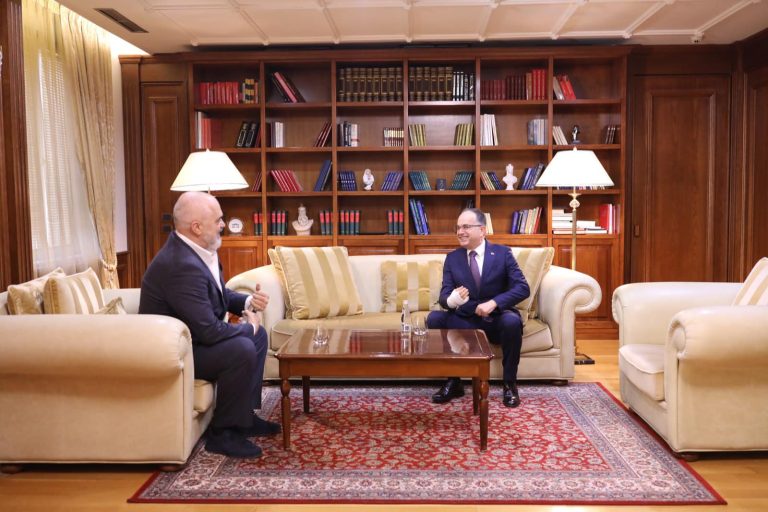 Zbardhet takimi në Presidencë, Rama i propozoi Begajt emrin e kreut të ri të SHISH
