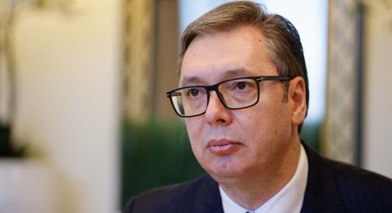 Paralajmërimi i Vuçiç: Nuk ka arritur ende piku i tensioneve me Kosovën