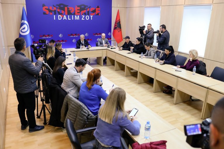 Kush do e drejtojë koalicionin me Metën? Berisha i vë ‘vulën’: S’ka asnjë diskutim! Padyshim që PD