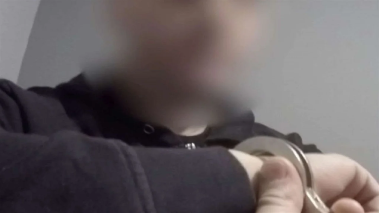 Angli/ Shqiptari në gjykatë: Po, kam trafikuar njerëz me gomone