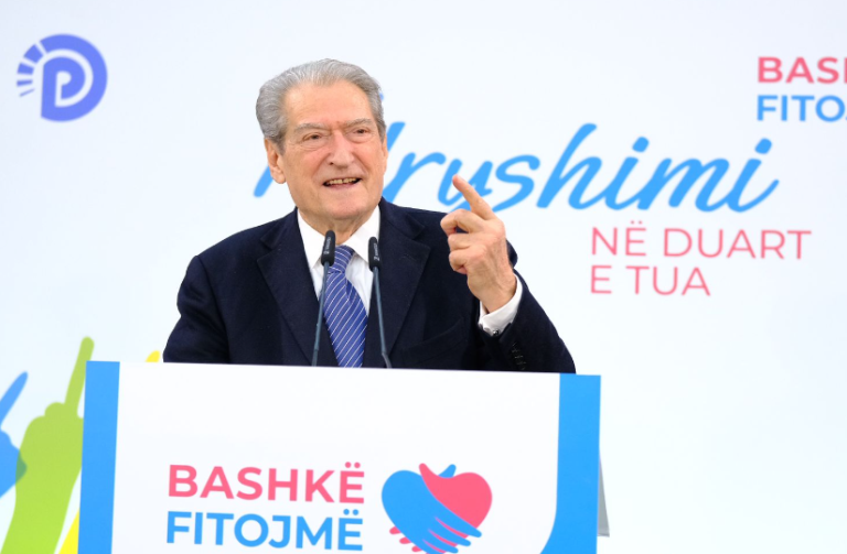 Berisha sulmon Ramën: Kërkon të mashtrojë shqiptarët me ‘zorrën qorre’