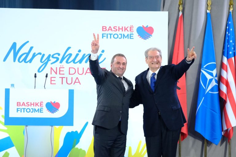 Berisha në Bulqizë: Dëfrim Fiku është propozim i juaji, është i votuari i juaj, i besuari juaj, është zgjedhja juaj.