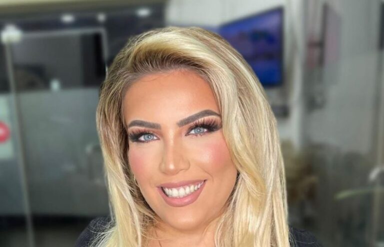 Era Rusi e pranon për herë të parë që dikush i ka prekur “telat e zemrës”