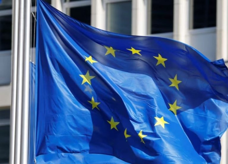 Serbia rrezikon liberalizimin e vizave, BE e shqetësuar për dhënien e nënshtetësive