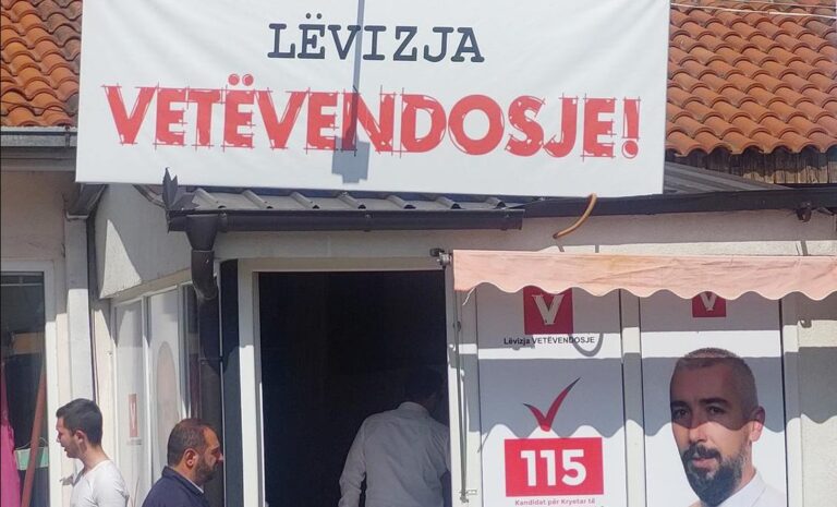 Betimi i kryetarëve të komunave në veri të Kosovës dhe ultimatumi i Beogradit! Lista Srpska: Përgjigjja e popullit serb do të jetë më 1 qershor