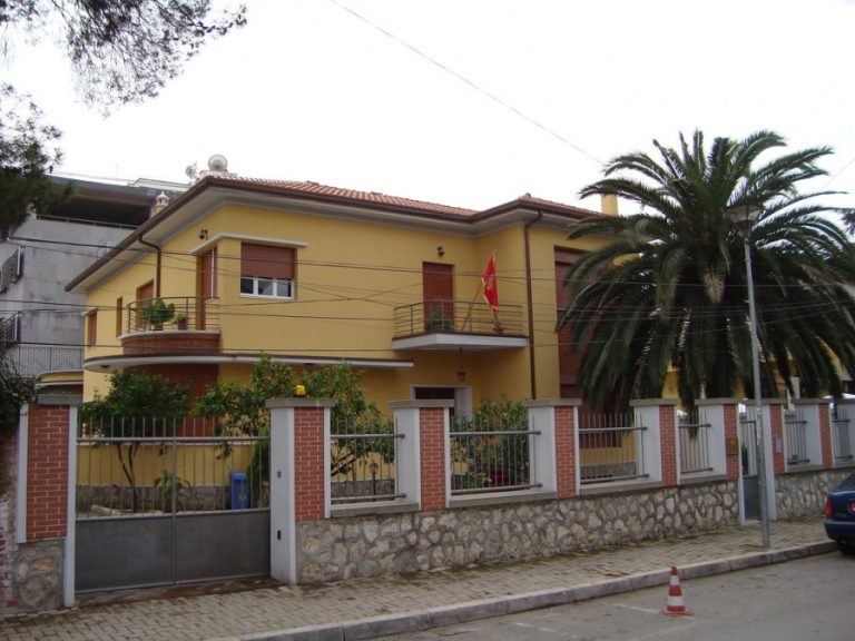 Humb jetën roja i ambasadës së Malit të Zi në Tiranës, Policia jep detajet për ngjarjen