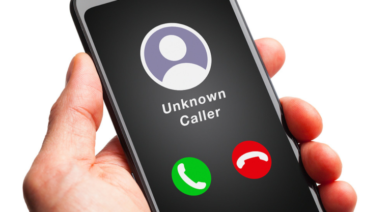 Kërcënonte nëpërmjet telefonit një vajzë në Dibër, procedohet 33-vjeçari nga Tirana