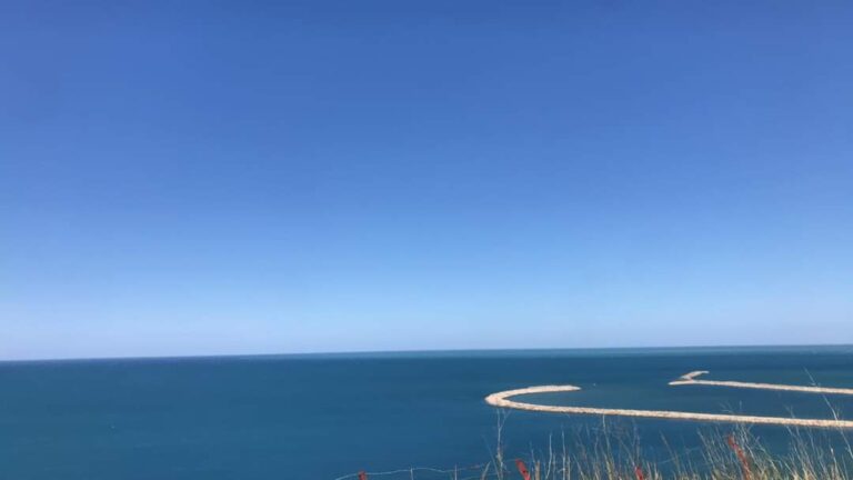 “Temperaturat vijojnë të larta, por mund të ketë reshje”, si do jetë moti për sot