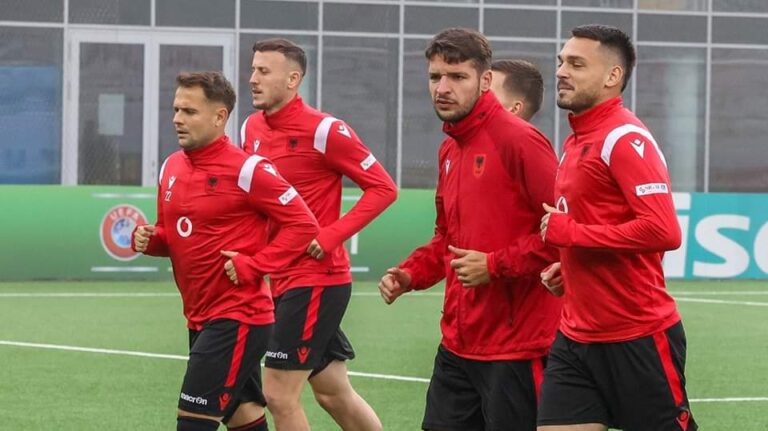 Surpriza në grupi E, Shqipëria “zgjohet” e dyta në tabele