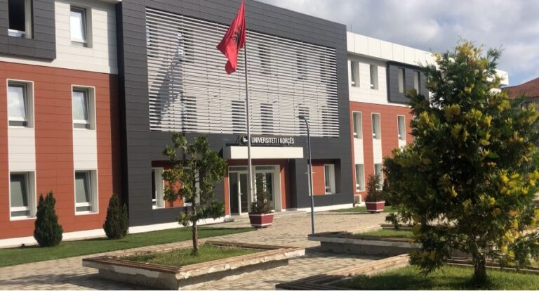 Rrëzohet vendimi i Senatit të Universitetit të Korçës për t’u bashkuar me atë të Tiranës