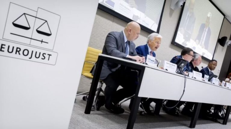 Agresioni rus/ “Krime kundër njerëzimit”, Kievi dhe aleatët perëndimorë me qendër të re në Hagë, pritet të hetohen vrasjet në Ukrainë