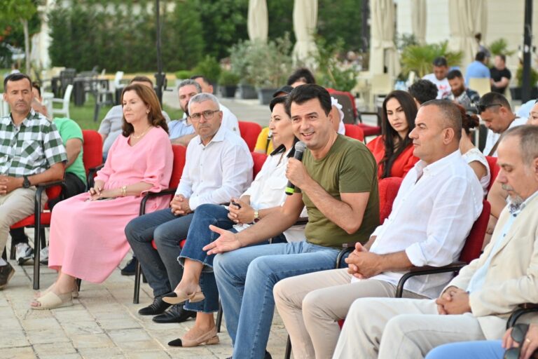 Basha vijon takimet me demokratët: Do i kthejmë vlerat Partisë Demokratike