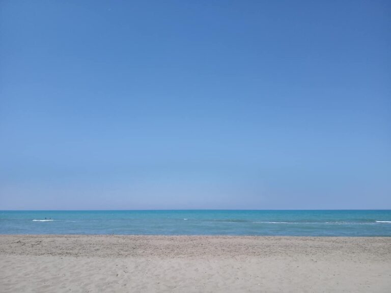 Temperaturat kapin vlerën 40°C, mësoni parashikimin e motit për ditën e sotme