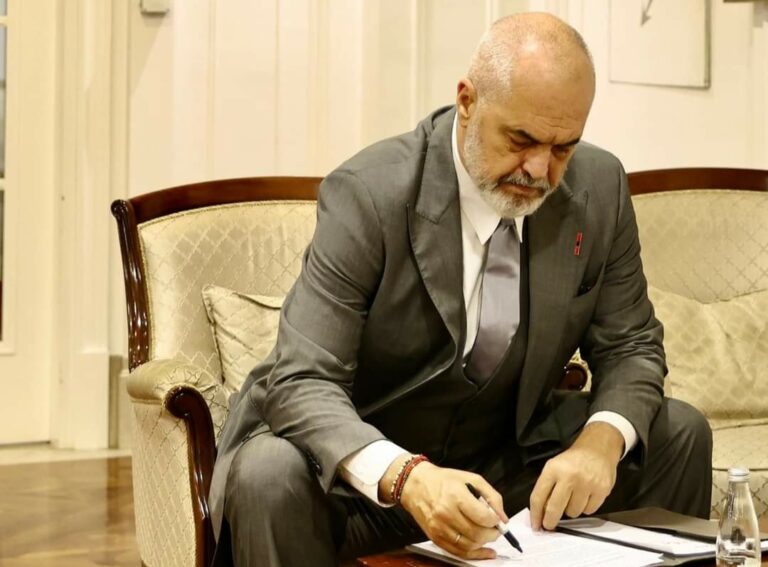 Refuzoi për t’u takuar, Rama: Nuk shkova në Prishtinë për t’u martuar me Kurtin, nuk…