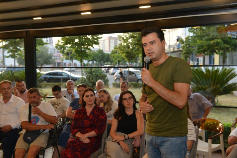 Lulzim Basha shpall nga Vlora nisjen e aksionit politik: PD do të jetë opozitë e fortë për shqiptarët