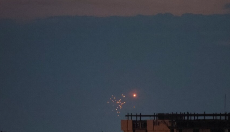 Vijon lufta intensive, Rusia sulmon Kievin me dronë dhe raketa