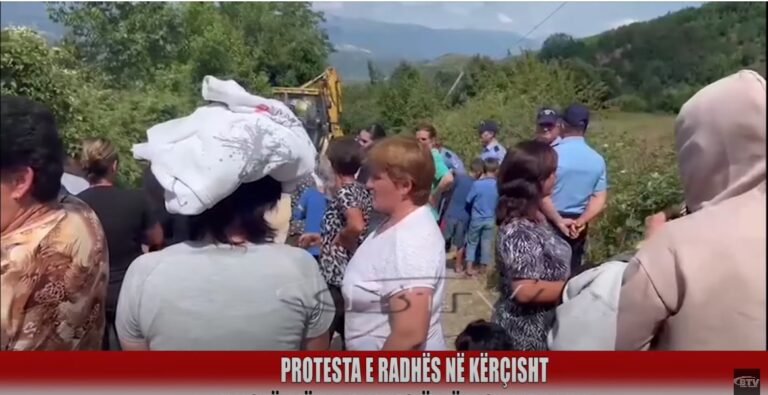 Maqellarë/ Banorët e fshatit Kërçisht sërisht në protestë për ujësjellësin