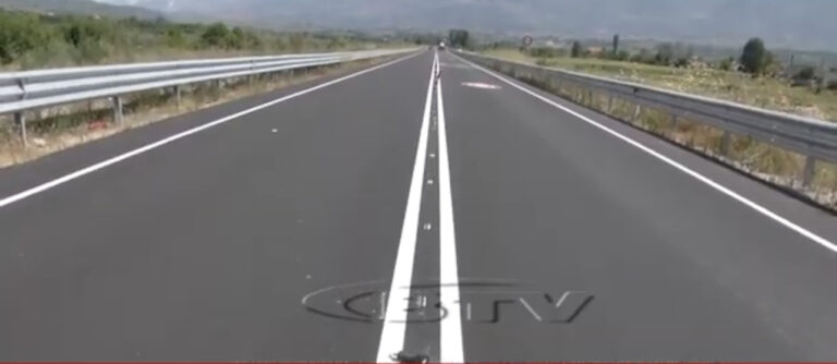 Prishet sinjalistika në rrugën e Arbrit në Gjoricë